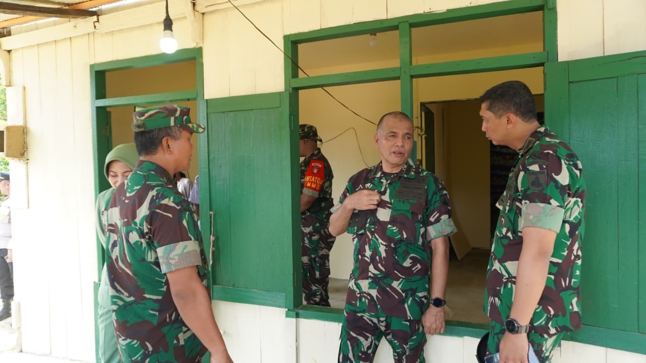 Kasdam XXII/TB Apresiasi Satgas TMMD 127 Selesaikan Program RTLH