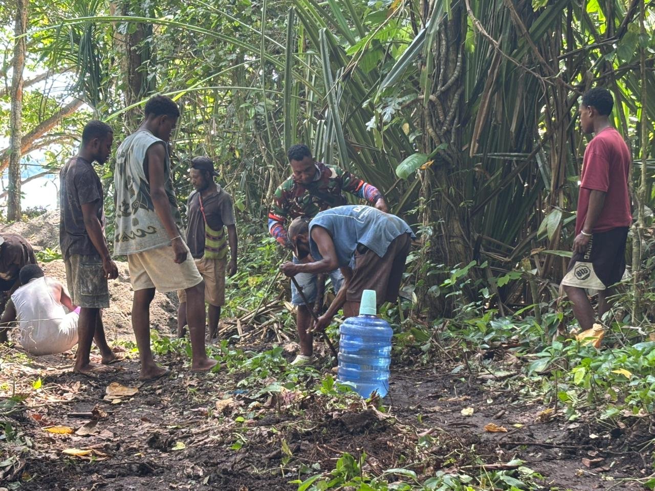 Sinergi TNI dan Masyarakat dalam Program TMMD di Tanah Rubuh