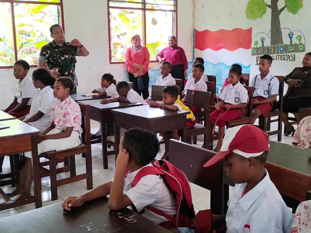 Pencegahan Narkoba untuk Generasi Muda oleh Satgas TMMD 128 Manokwari