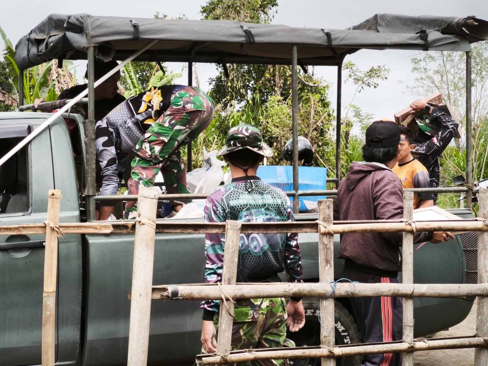 Kolaborasi TNI dan Komunitas Dorong Keberhasilan TMMD Ke-129