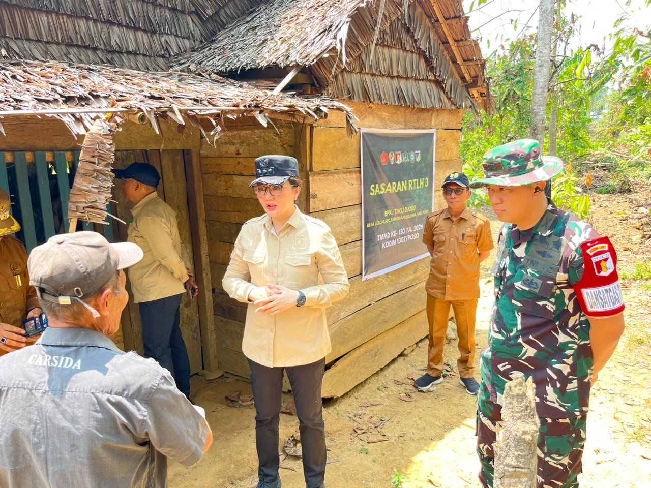 Kerjasama Bupati Poso dan Dandim Tingkatkan Kualitas Hunian di Leboni