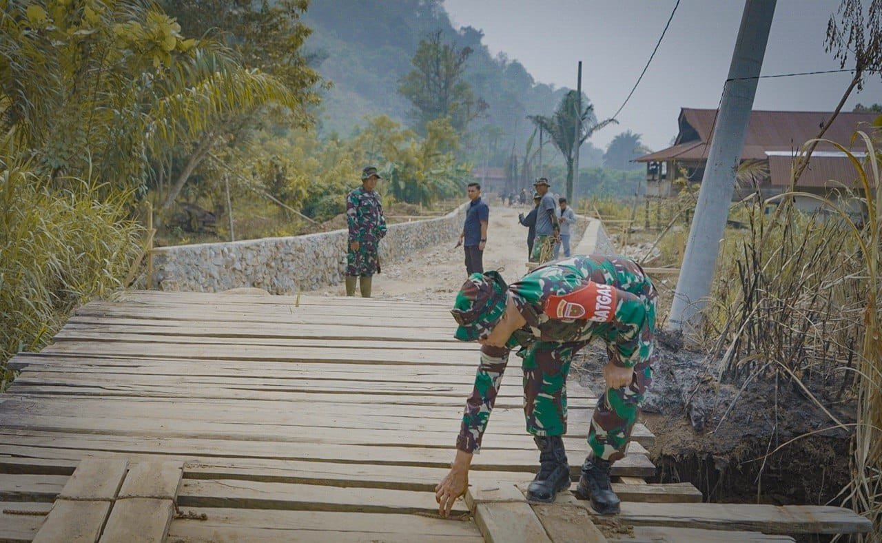 Dampak Positif Kehadiran Dansatgas TMMD ke-130 bagi Motivasi Prajurit di Luwu Timur